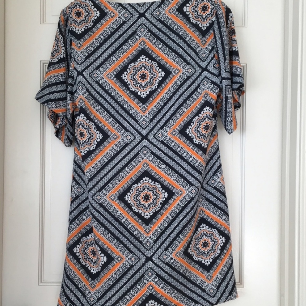 BR Kimono Sleeve Shift Dress - Picture 6 of 6